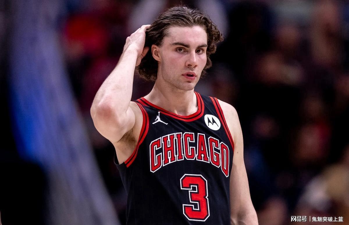 九游游戏中心-突发！1年790万！库明加预计接受资质报价！勇士输麻了