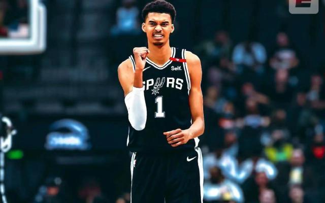 九游娱乐平台-文班亚马新赛季确定打4号位 圣城版字母哥上线？